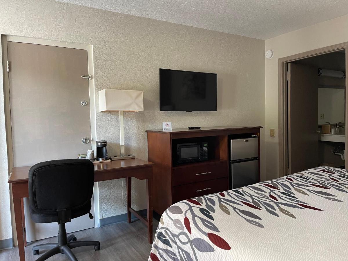 Red Roof Inn ΛαΓκράντζ Εξωτερικό φωτογραφία